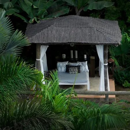 Hacienda Cuatro Ventanas Vila