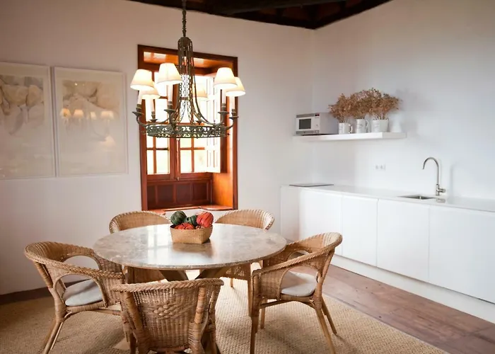 Hacienda Cuatro Ventanas *