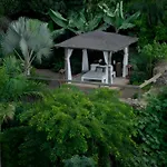 Hacienda Cuatro Ventanas *